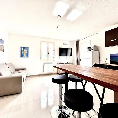 2 A Avec Piscine * Lama