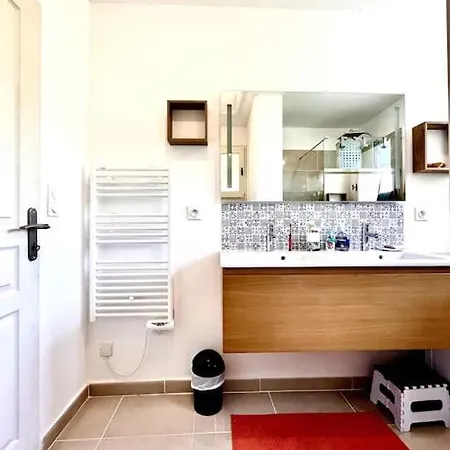 Lägenhet 2 A Avec Piscine Lama