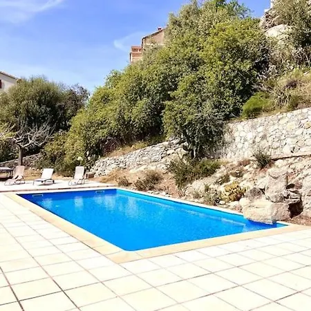 2 A Avec Piscine * Lama