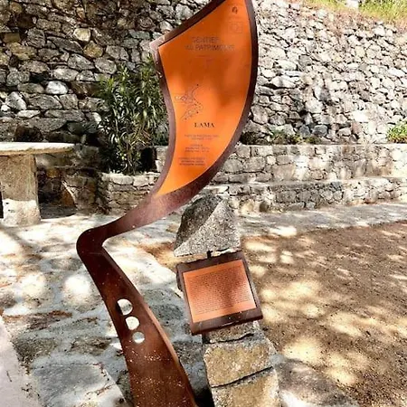 2 A Avec Piscine Lama