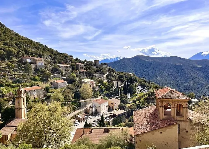 2 A Avec Piscine Apartmán Lama