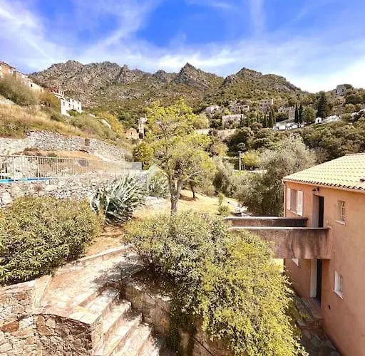 Apartmán 2 A Avec Piscine Lama